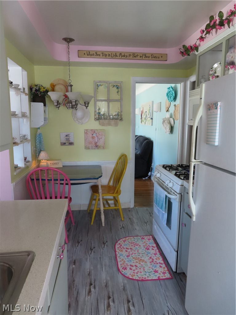 8515 Renwood Drive Parma OH 44129