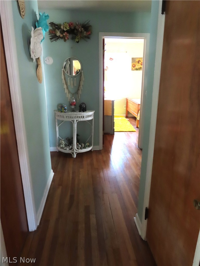 8515 Renwood Drive Parma OH 44129