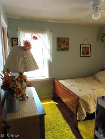 8515 Renwood Drive Parma OH 44129