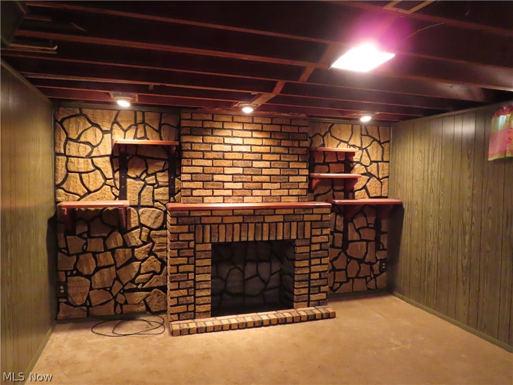8515 Renwood Drive Parma OH 44129