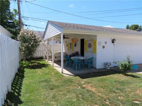 8515 Renwood Drive Parma OH 44129