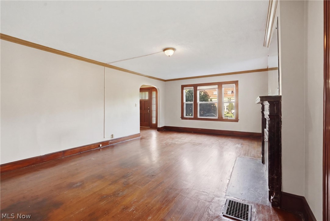 1272 Blue Avenue Zanesville OH 43701