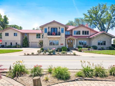 1431 Cedar Point Road Sandusky OH 44870