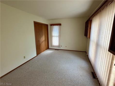 820 Glendale Road NW Marietta OH 45750