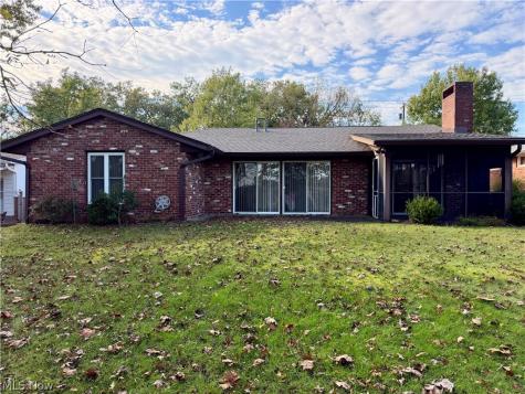 820 Glendale Road NW Marietta OH 45750