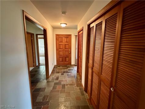 820 Glendale Road NW Marietta OH 45750