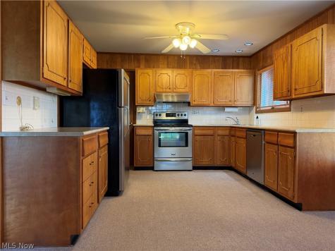 820 Glendale Road NW Marietta OH 45750