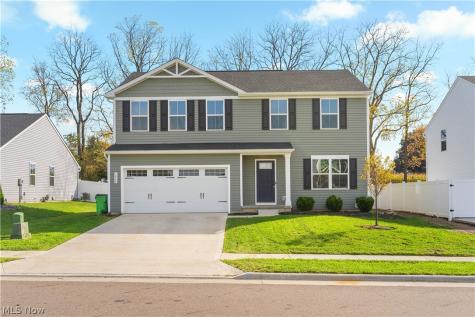1860 Heron Creek Street NW Massillon OH 44647