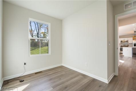 1860 Heron Creek Street NW Massillon OH 44647