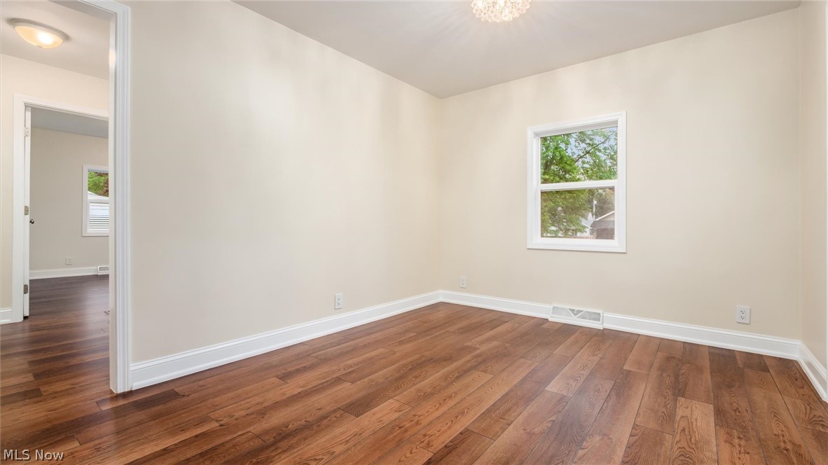 2446 Edison Avenue Zanesville OH 43701