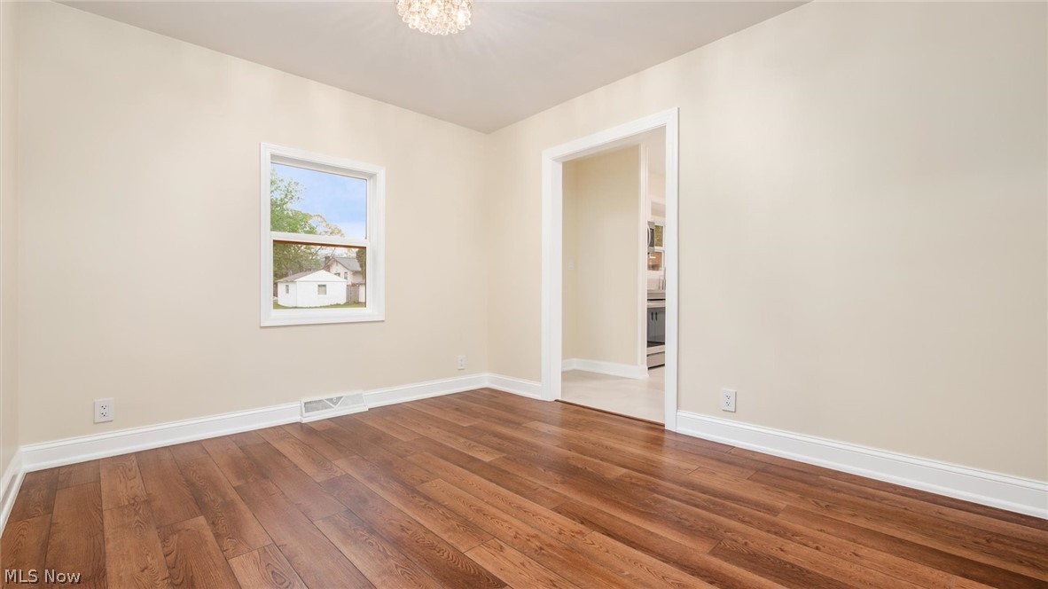 2446 Edison Avenue Zanesville OH 43701