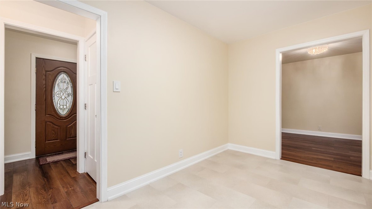 2446 Edison Avenue Zanesville OH 43701