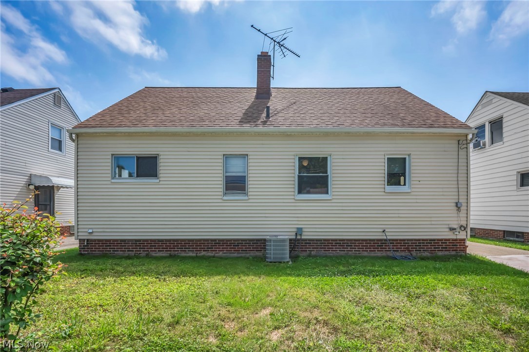 20301 Trebec Avenue Euclid OH 44119