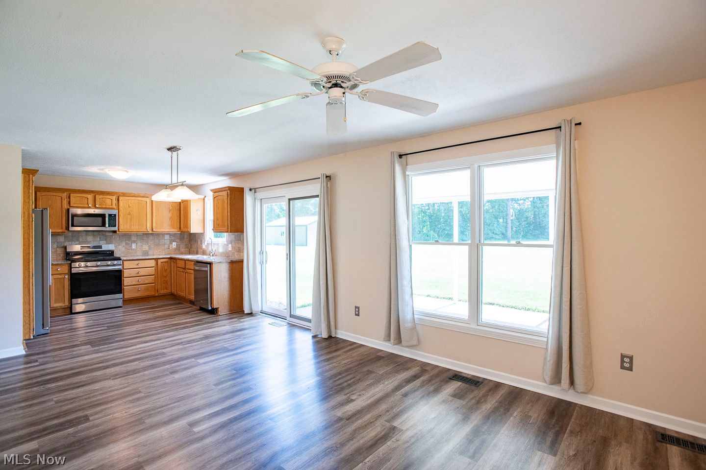 35743 Lorain Road North Ridgeville OH 44039