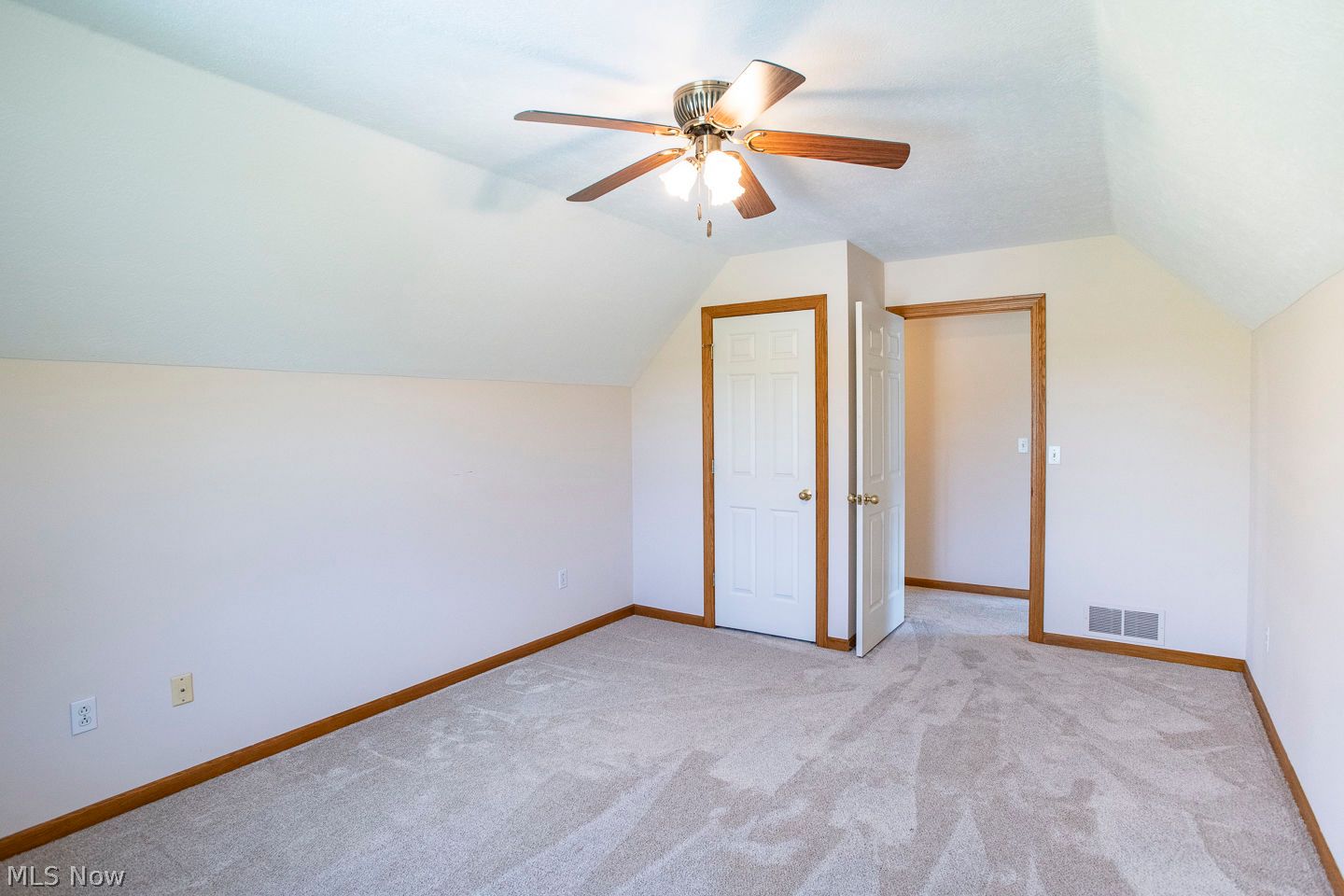 35743 Lorain Road North Ridgeville OH 44039