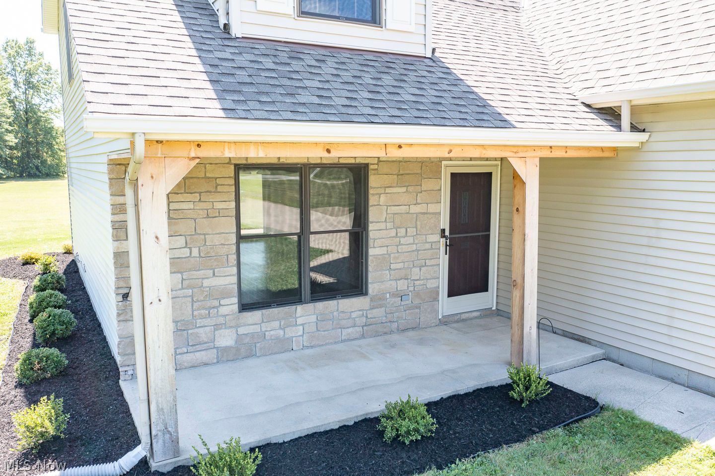 35743 Lorain Road North Ridgeville OH 44039
