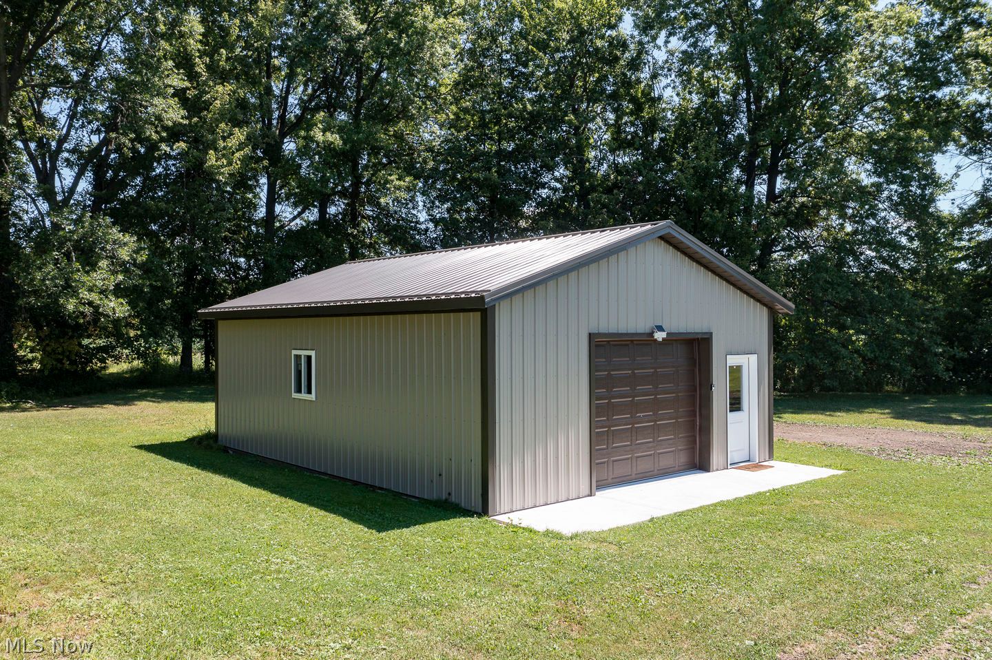 35743 Lorain Road North Ridgeville OH 44039