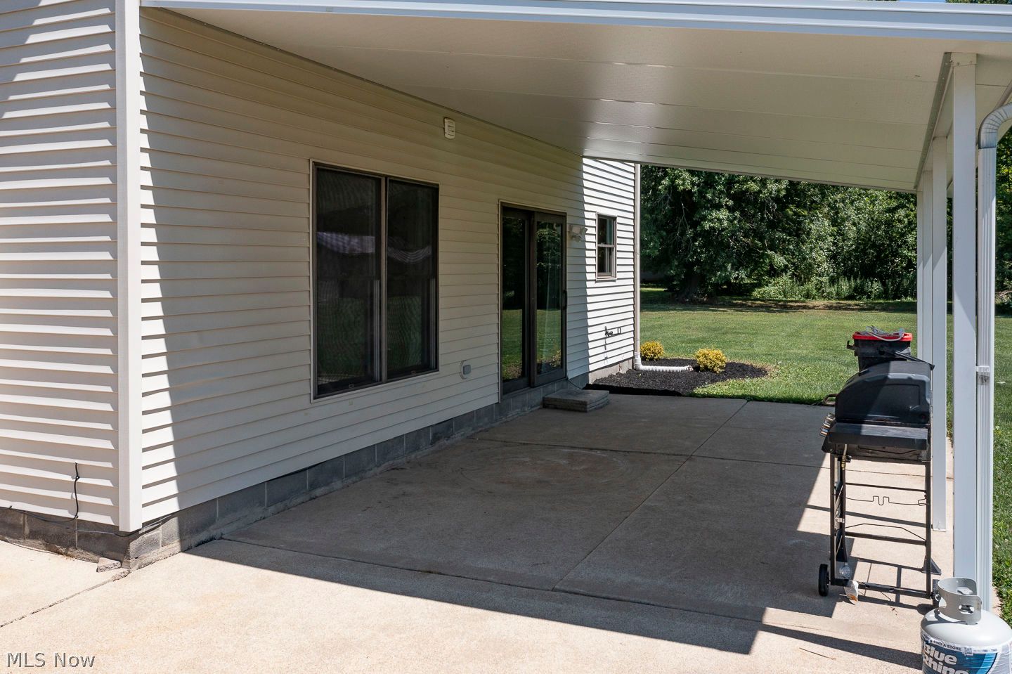 35743 Lorain Road North Ridgeville OH 44039