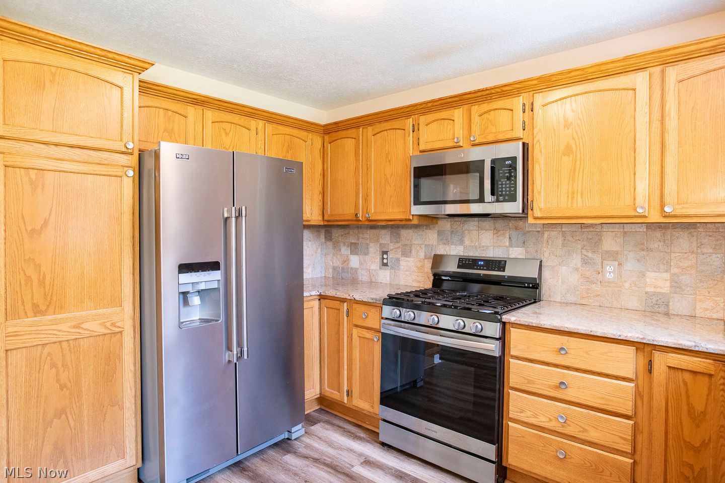 35743 Lorain Road North Ridgeville OH 44039