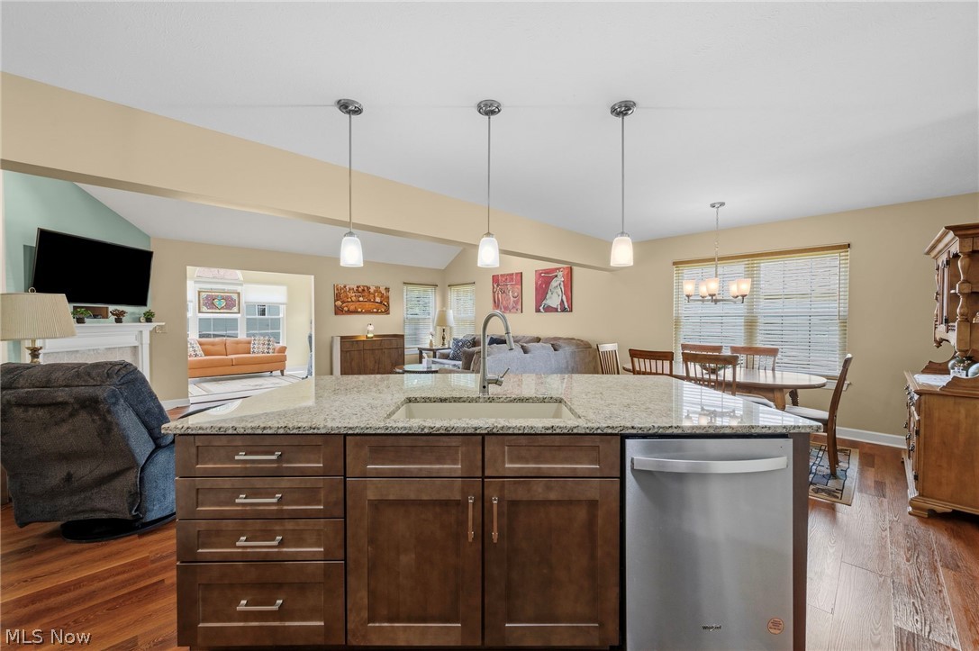 1584 Silver Oak Circle Twinsburg OH 44087
