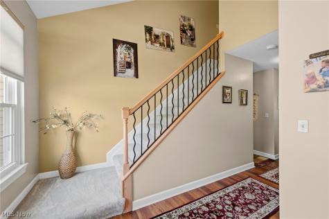 1584 Silver Oak Circle Twinsburg OH 44087