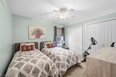 1584 Silver Oak Circle Twinsburg OH 44087