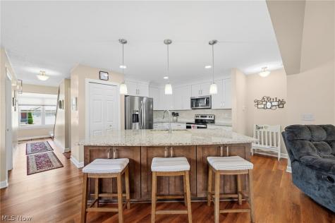 1584 Silver Oak Circle Twinsburg OH 44087