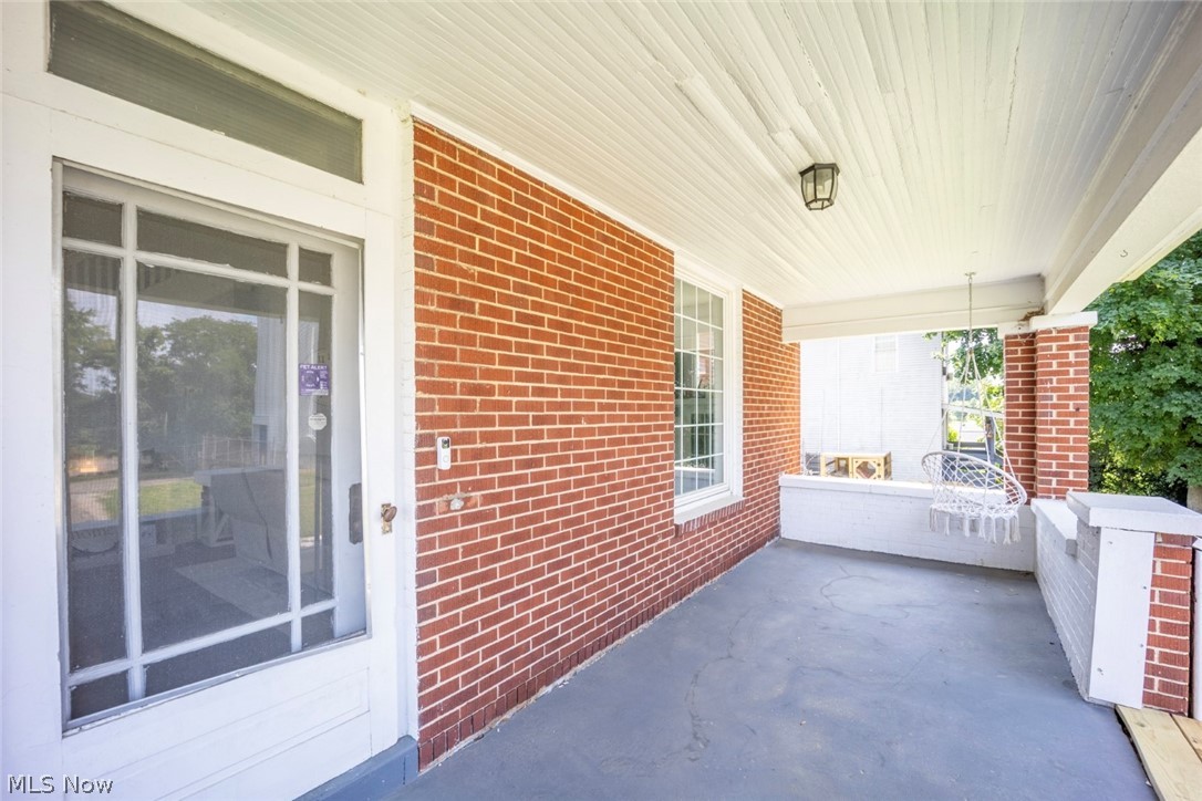 138 Hamline Avenue Zanesville OH 43701