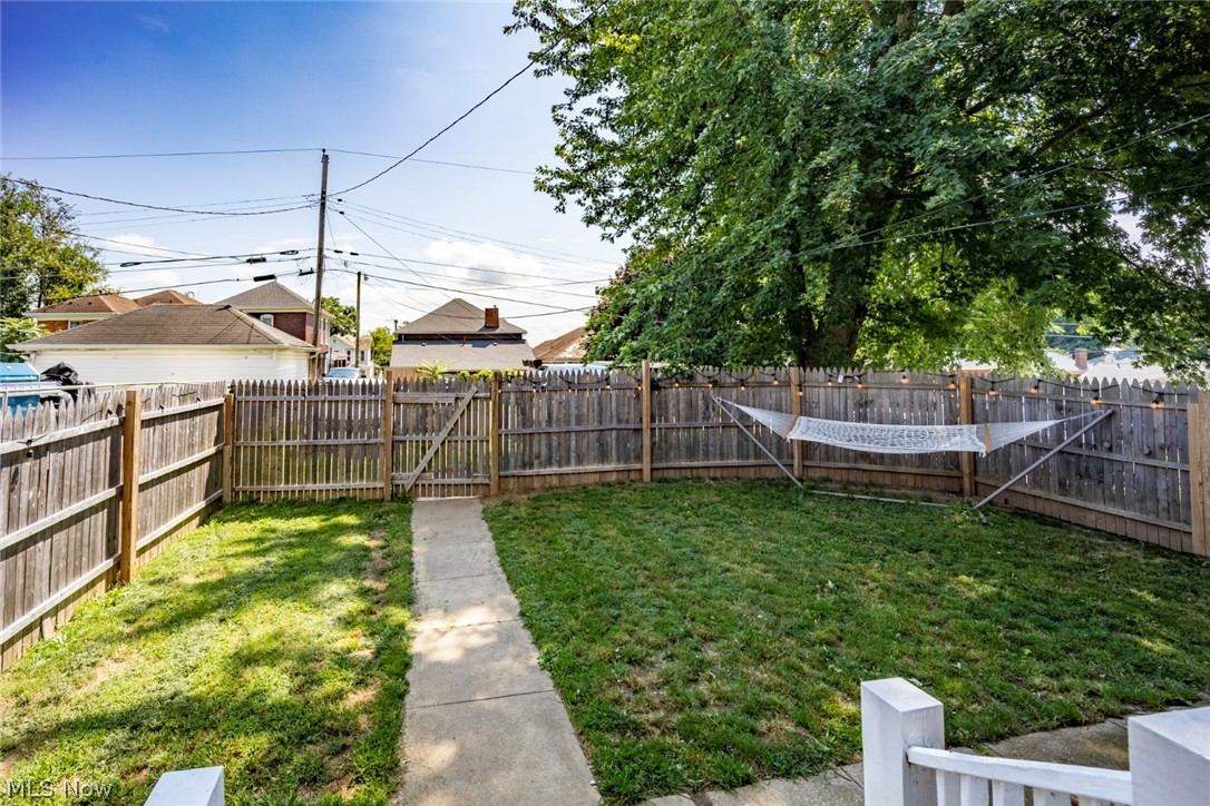 138 Hamline Avenue Zanesville OH 43701