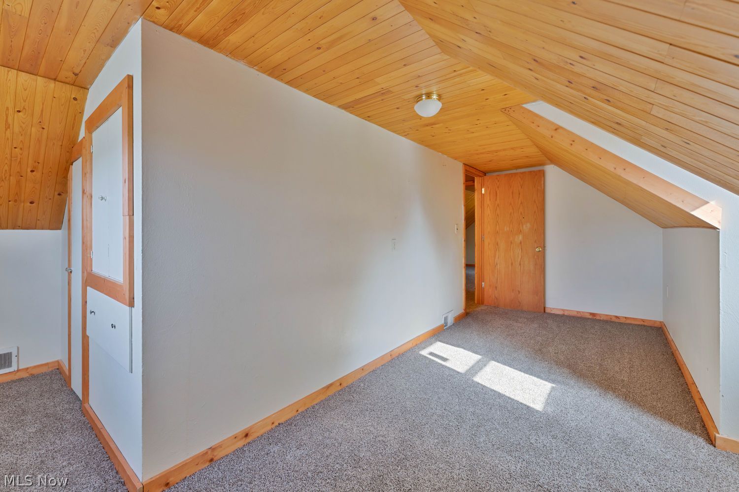362 N Edgehill Avenue Youngstown OH 44515
