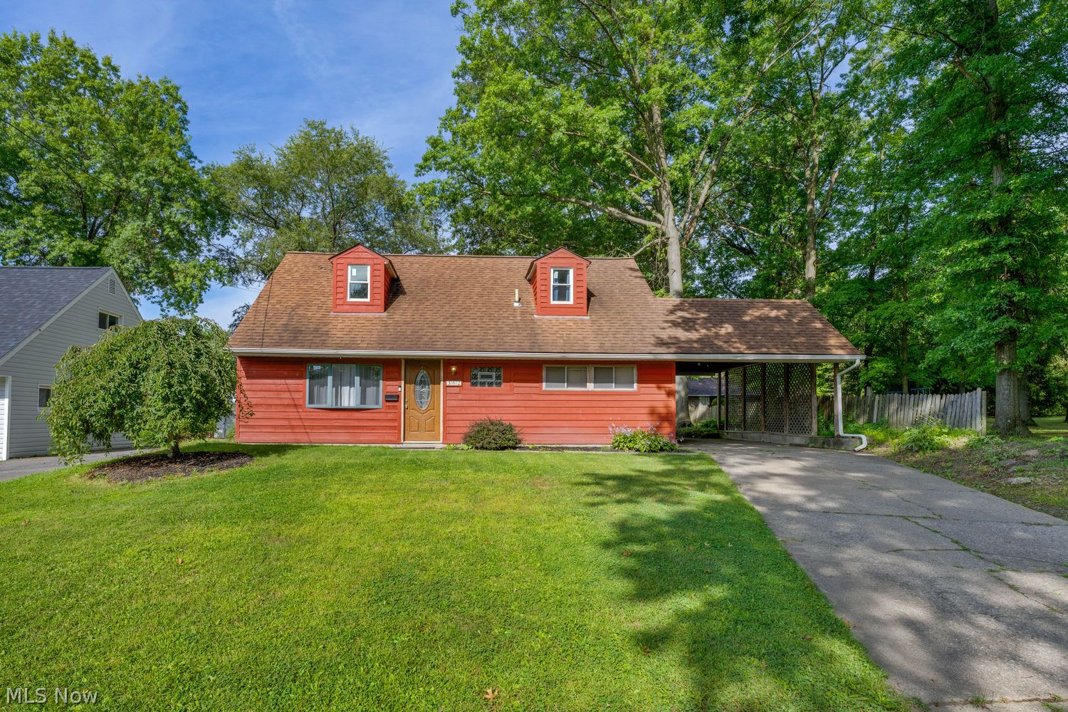 362 N Edgehill Avenue Youngstown OH 44515