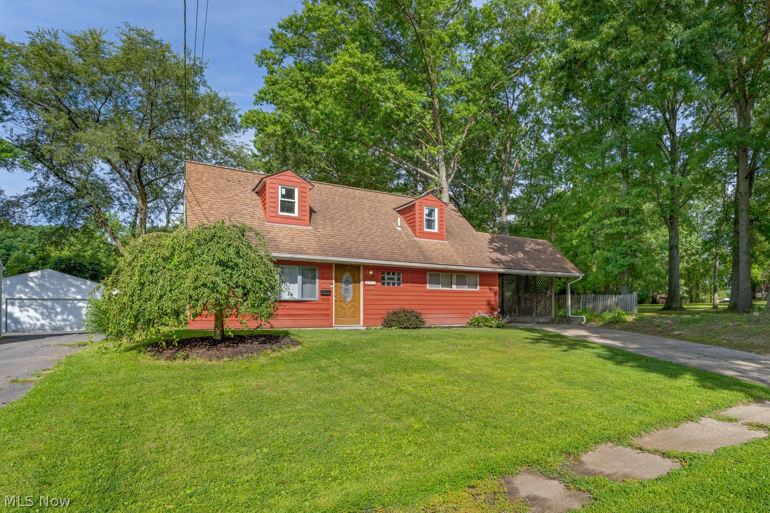 362 N Edgehill Avenue Youngstown OH 44515