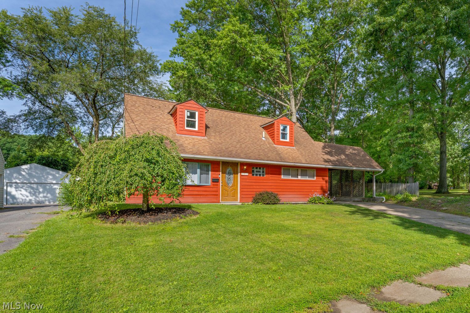 362 N Edgehill Avenue Youngstown OH 44515
