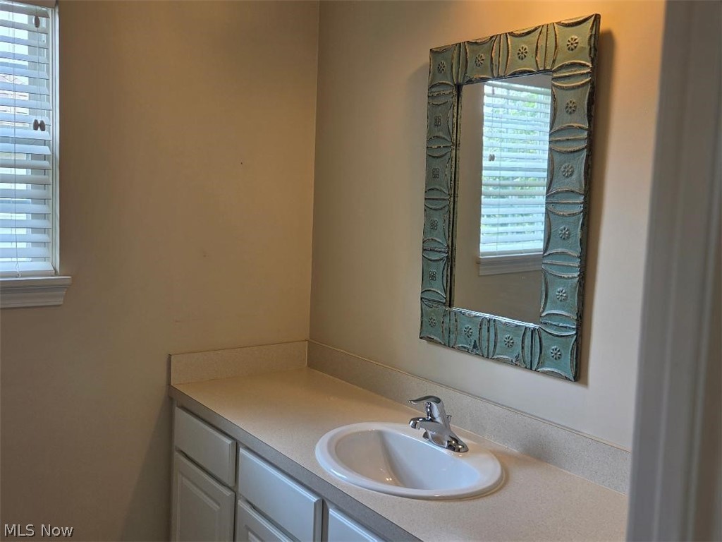 1200 Cherokee Path Vermilion OH 44089