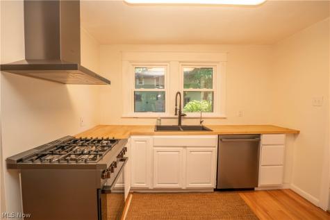 2892 Hayne Road Akron OH 44312