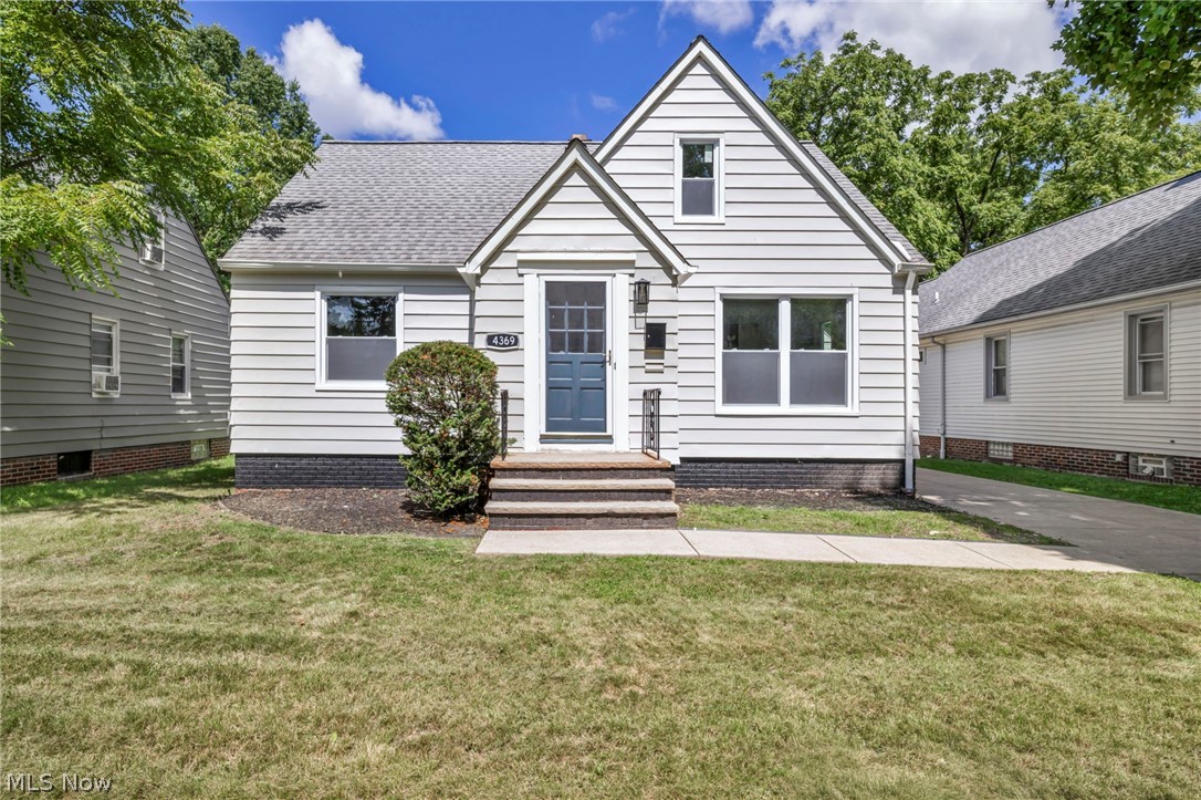 4369 Prasse Road South Euclid OH 44121