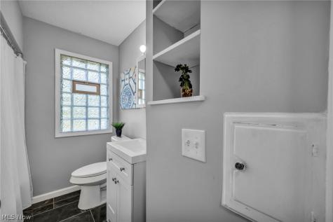 4369 Prasse Road South Euclid OH 44121