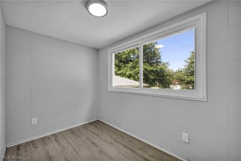 4369 Prasse Road South Euclid OH 44121