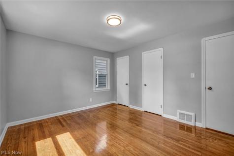 4369 Prasse Road South Euclid OH 44121