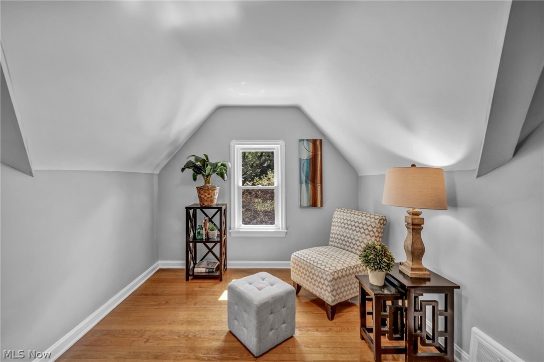 4369 Prasse Road South Euclid OH 44121