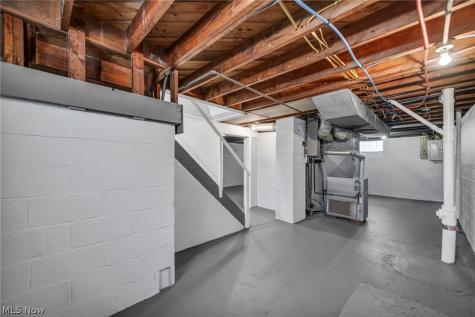 4369 Prasse Road South Euclid OH 44121