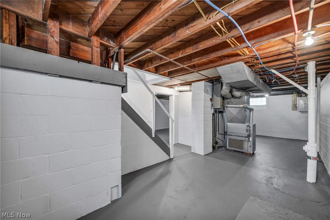 4369 Prasse Road South Euclid OH 44121