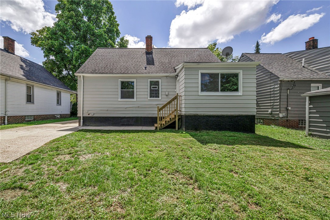 4369 Prasse Road South Euclid OH 44121