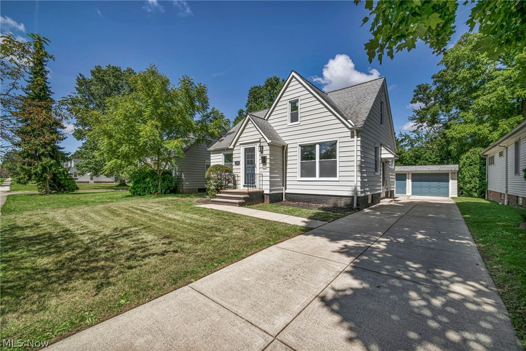 4369 Prasse Road South Euclid OH 44121