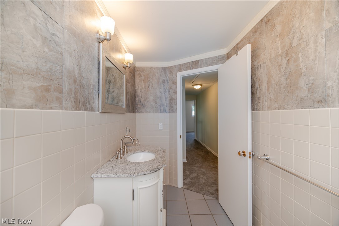 5057 Tam-o-shanter Drive Poland OH 44514