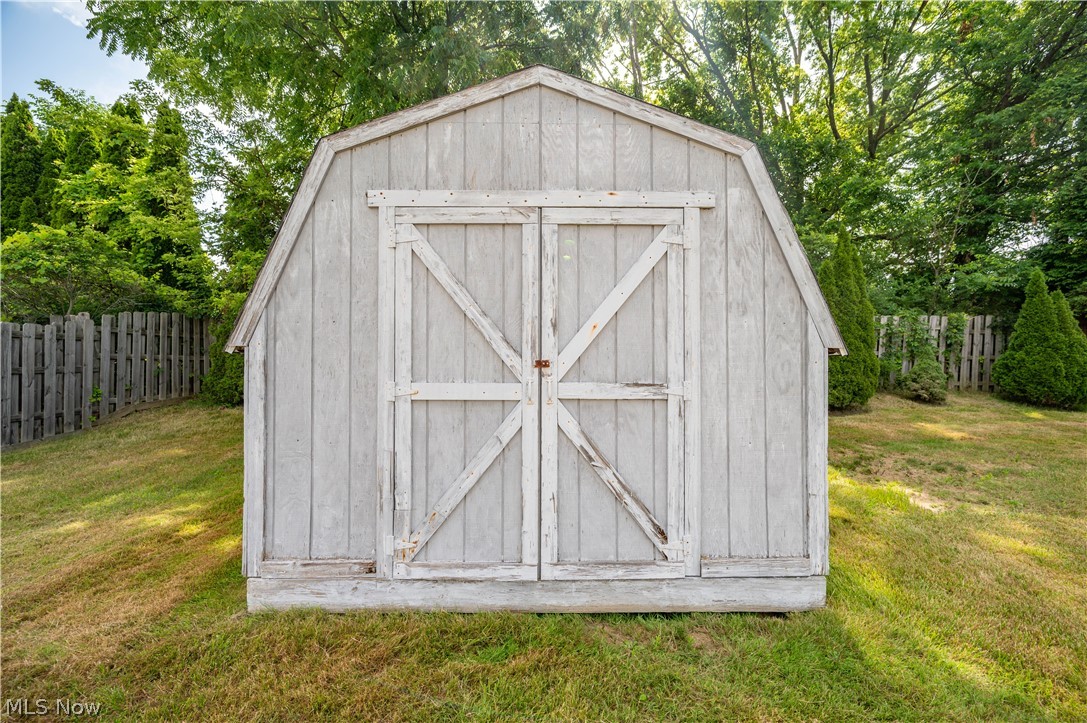 5057 Tam-o-shanter Drive Poland OH 44514
