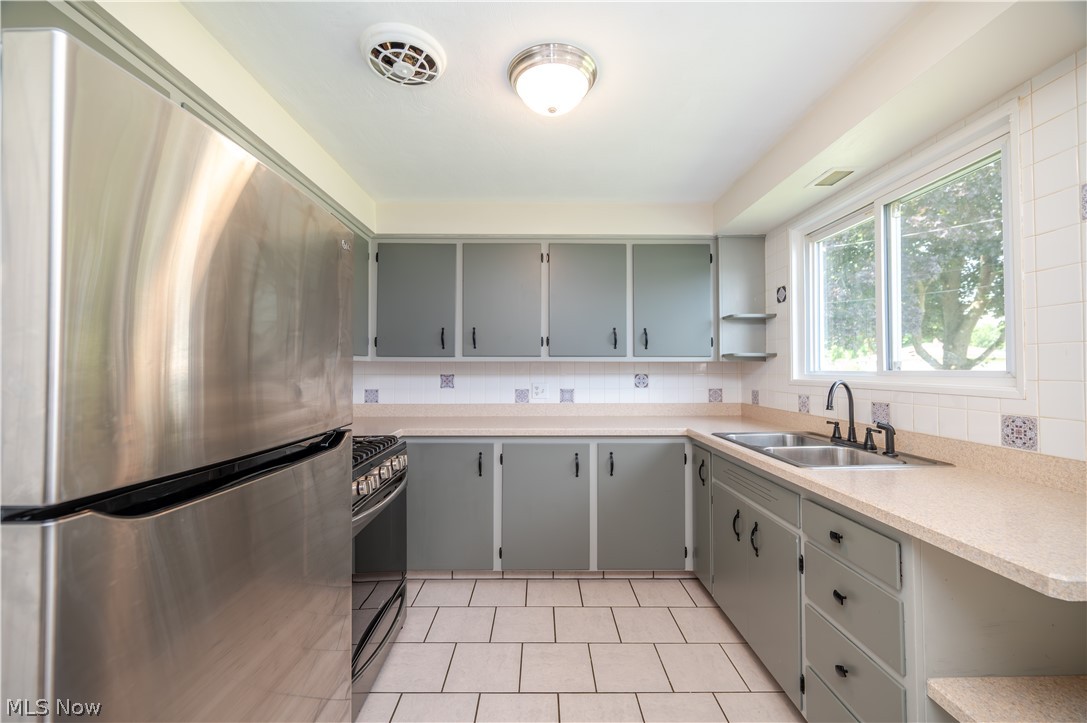 5057 Tam-o-shanter Drive Poland OH 44514