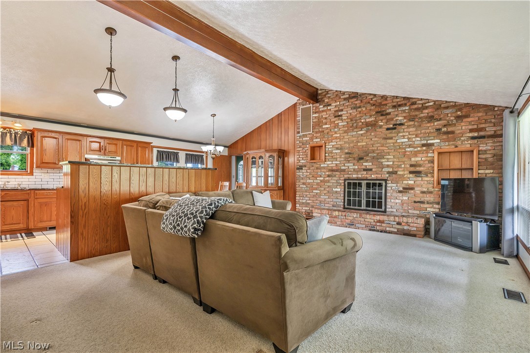 10548 Briar Hill Drive Kirtland OH 44094
