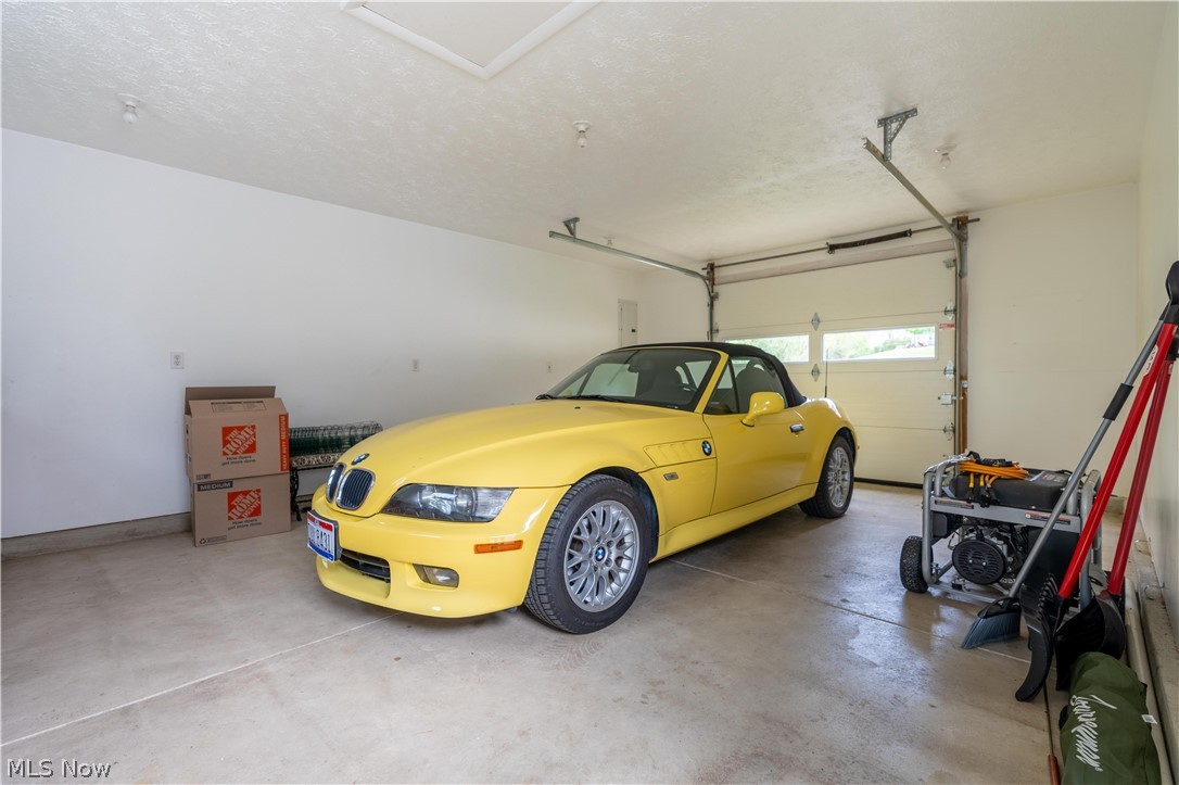 10548 Briar Hill Drive Kirtland OH 44094