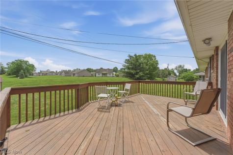 1708 Edmar Street Louisville OH 44641